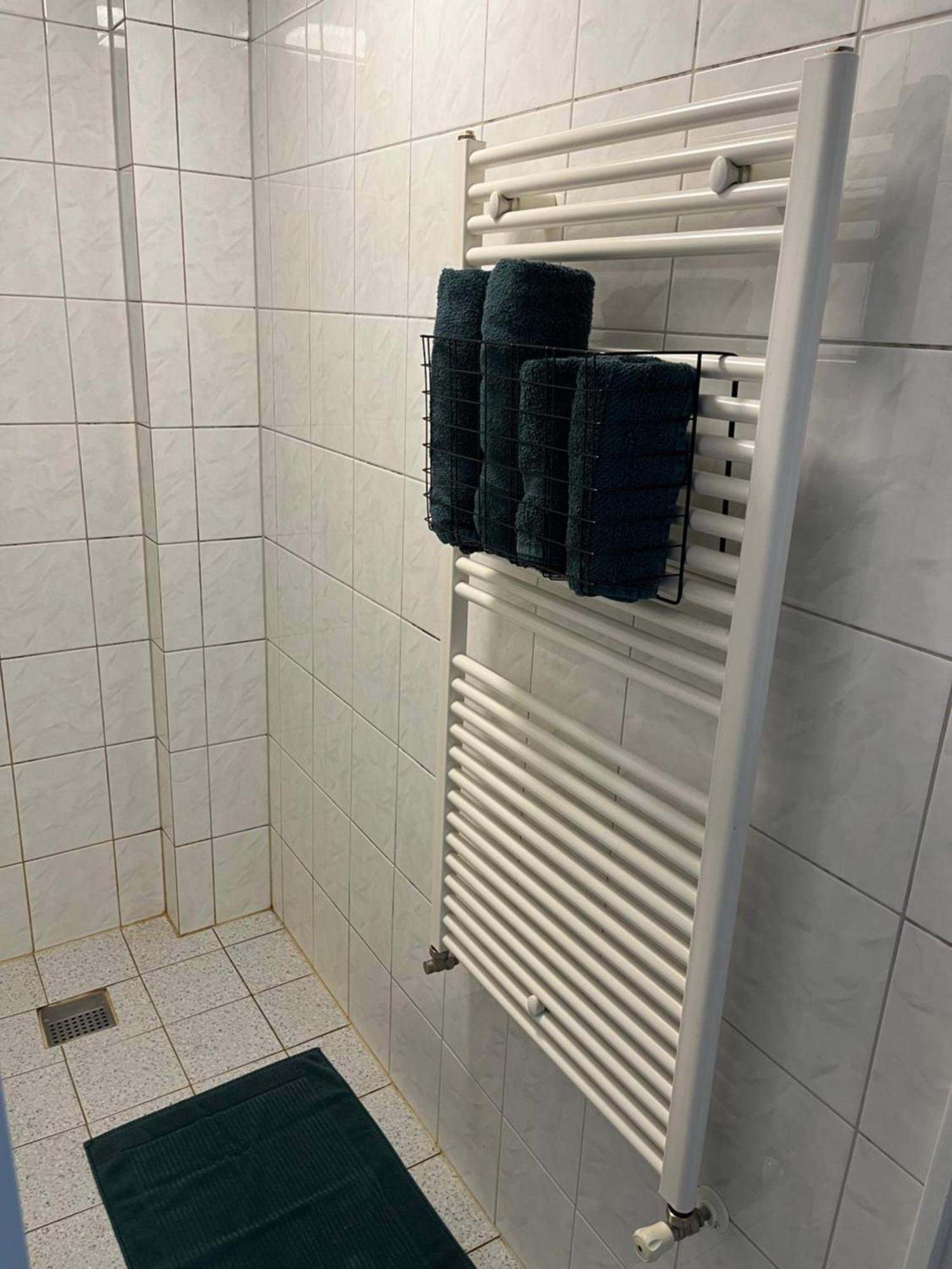 Slapen Bij Bartje Apartment Assen Ngoại thất bức ảnh